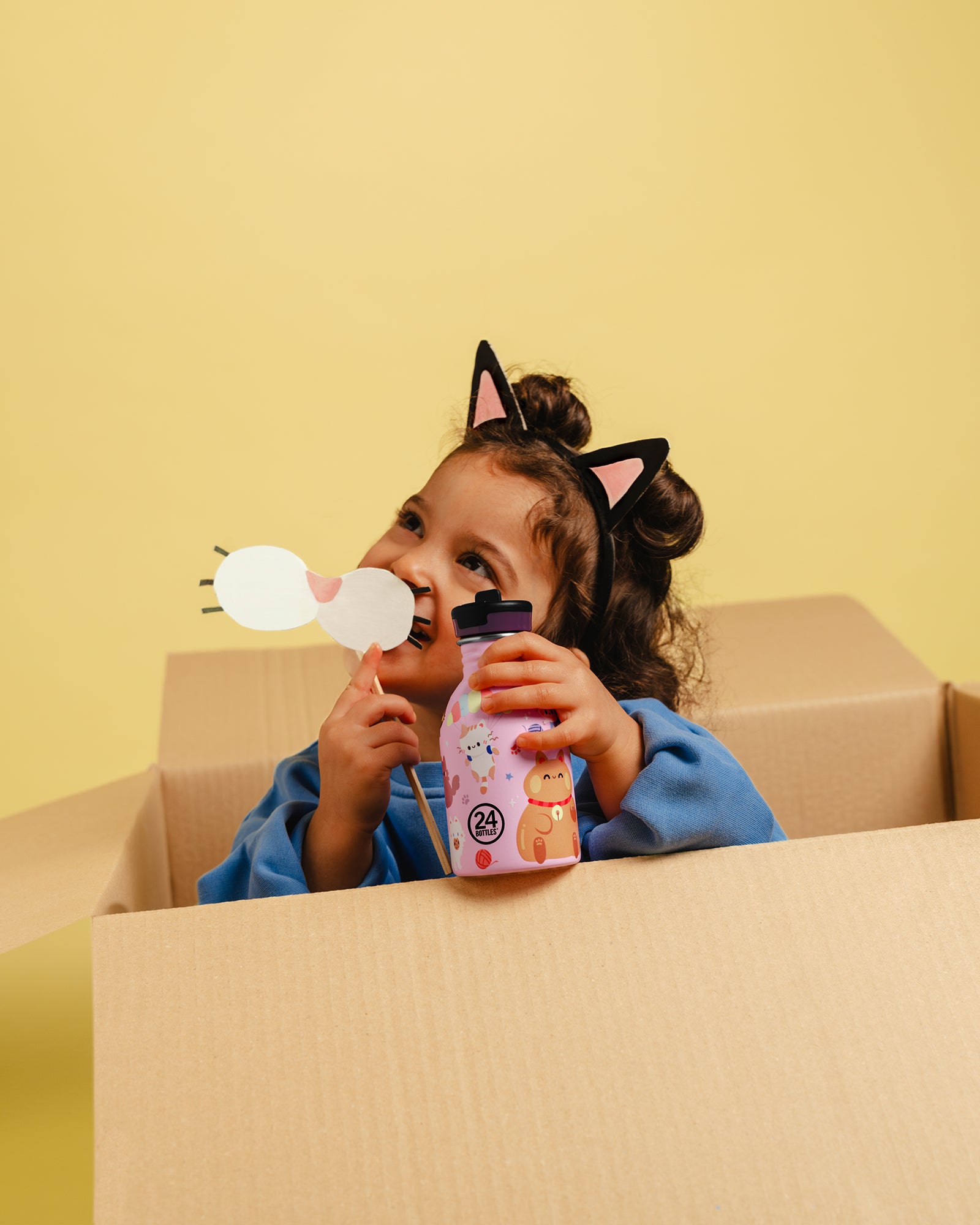 24Bottles Kids 250 ml rozsdamentes acél kulacs szívószálas kupakkal - Meow Friends
